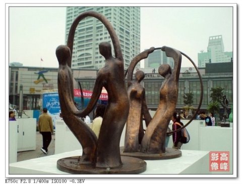 奧運(yùn)雕塑：展現(xiàn)國(guó)人文化