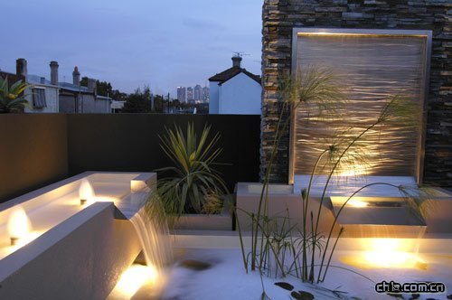 H2O water features^O(sh)Ӌ(j)p(MD)
