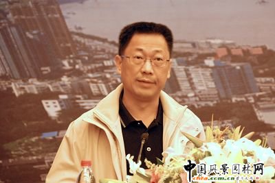 廣東東莞嶺南園林建設(shè)有限公司總經(jīng)理尹紅衛(wèi)發(fā)言