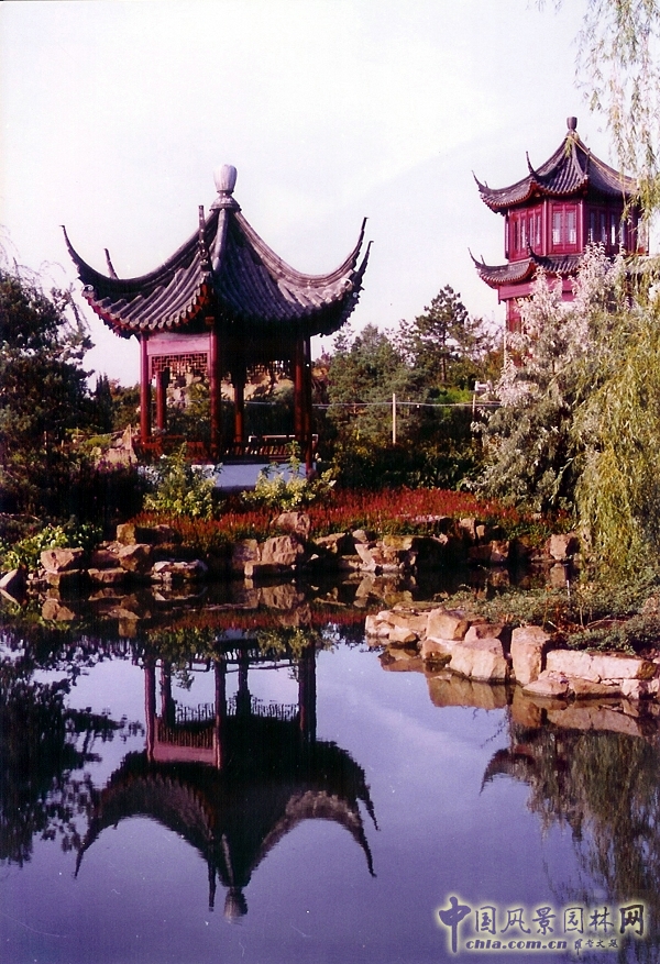 夢湖園