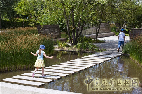 法國(guó)南泰爾市Chemin公園