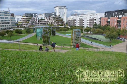 黑奶牛公園