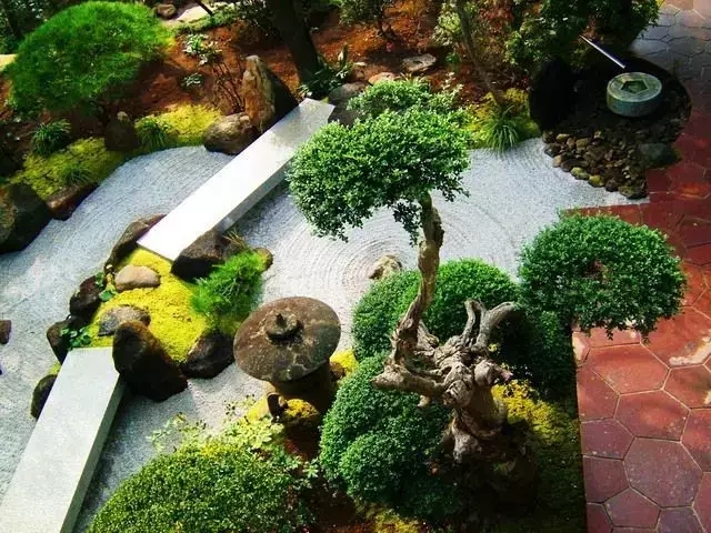 日式庭院 現實與抽象的結合