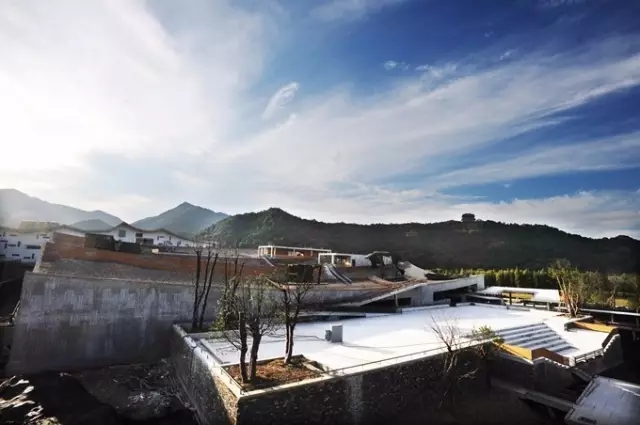 王澍「富春山居圖」誕生地造了一座美術(shù)館：富春山館