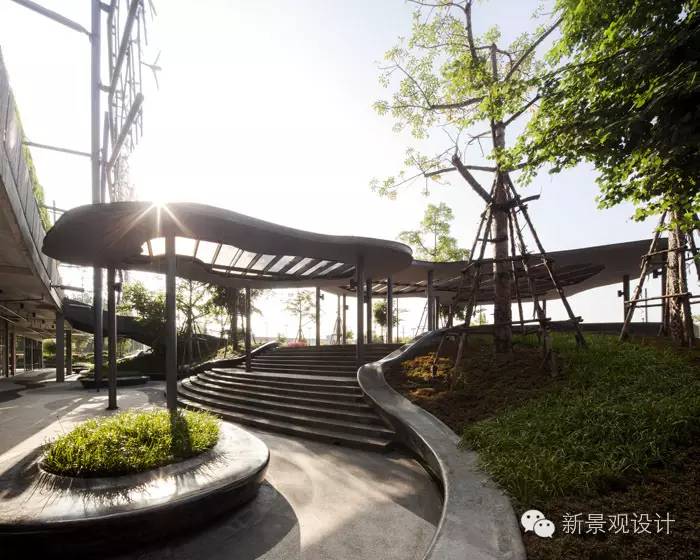 廣場案例：泰國清萊，山地購物廣場