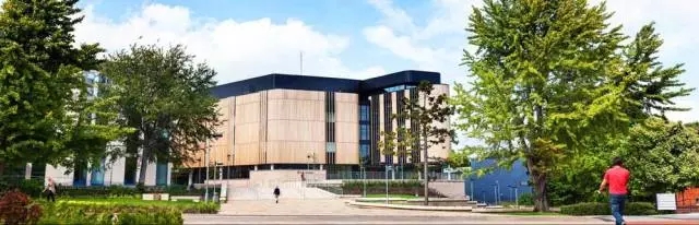 校園廣場案例：南安普頓大學(xué)JUBILEE廣場