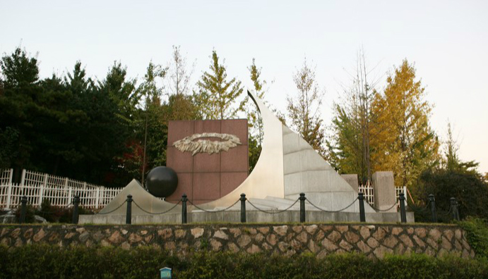 空軍學校的象征——波拉美公園