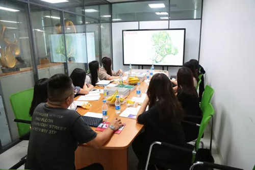 研究生工作站企業導師分享會走進文科園林