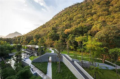 TROP作品：雨林邊緣的度假村住宅景觀設計