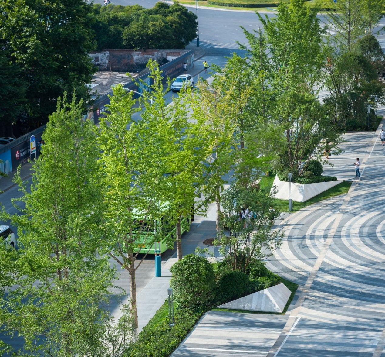 華苑園林：精工造景 品質為先