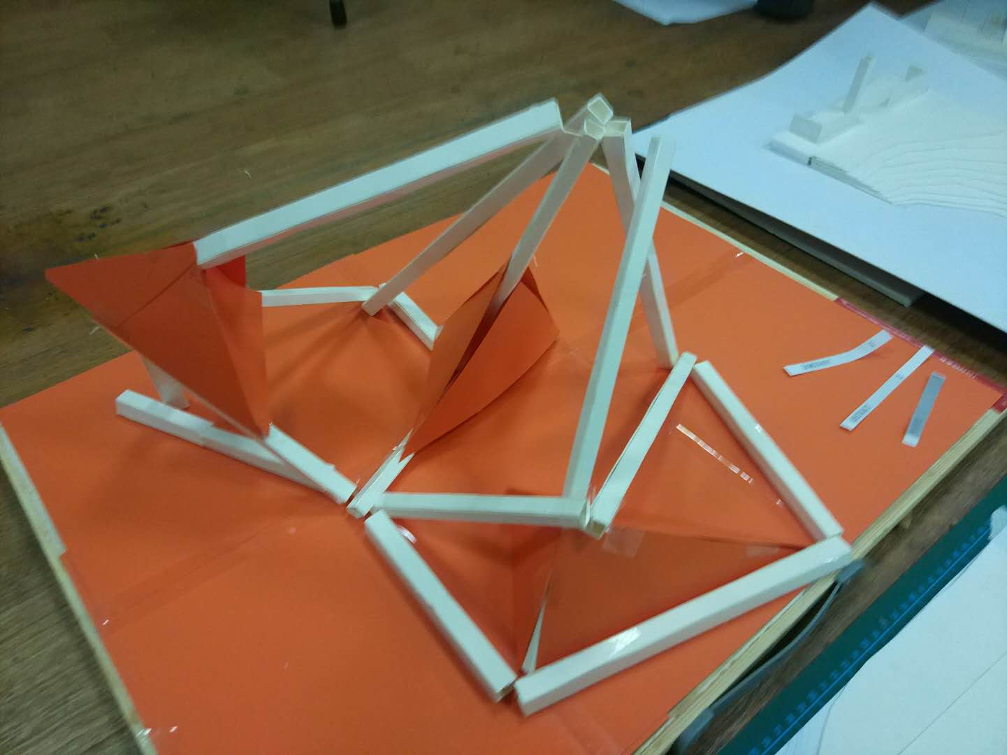 羅青：創造有情感意義的空間序列