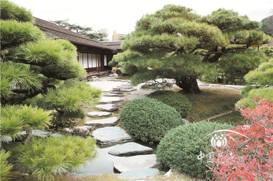日本栗林公園　承襲唐風漢俗