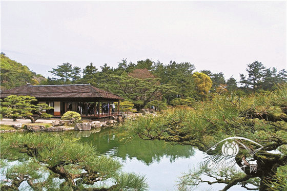 日本栗林公園　承襲唐風漢俗