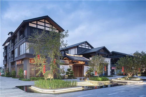 禪緣此地，不向遠方——新興禪域小鎮(zhèn)