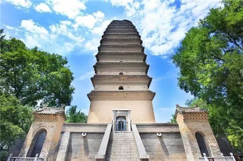 西安小雁塔的“不倒傳說”