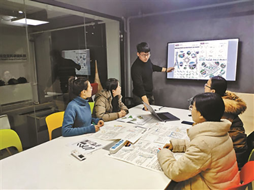 懷百年京張夢 展交大設計才