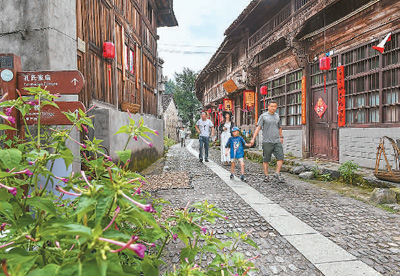 文旅部推出82條鄉(xiāng)村旅游精品線路 到鄉(xiāng)村看古建
