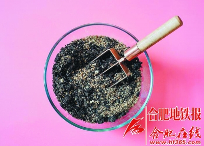 沙漠風(fēng)情的多肉植物拼盆