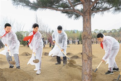 習近平：掀造林綠化熱潮 繪更新畫卷