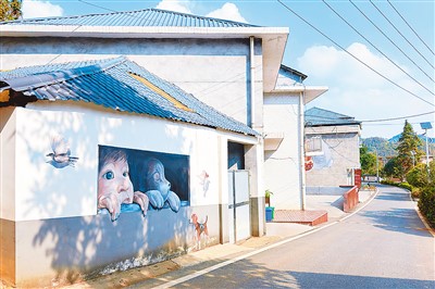 江西江口村：藝術鄉村鋪染“五彩夢”