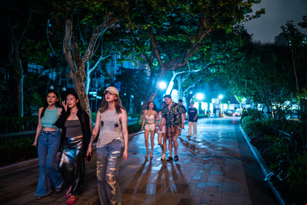上海：百年復(fù)興公園探索“公園+”，日與夜活力滿滿